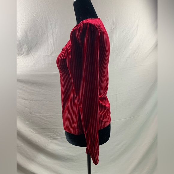 Burgundy Rib-knit Velvet Tee - Picture 8 of 9